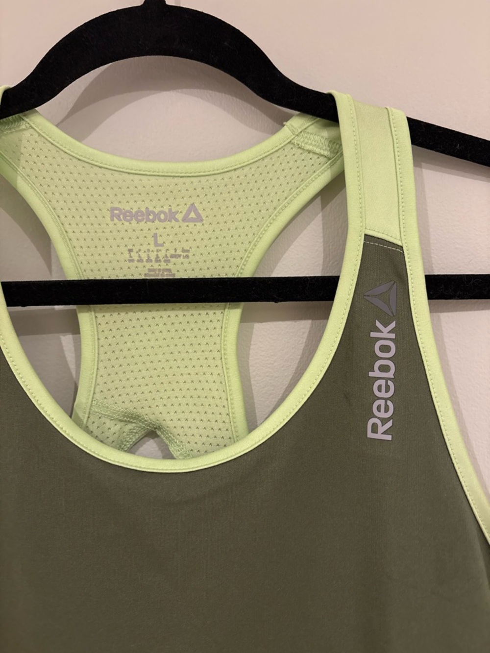 Green Reebok Gym Tanktop - Picture 3 of 9